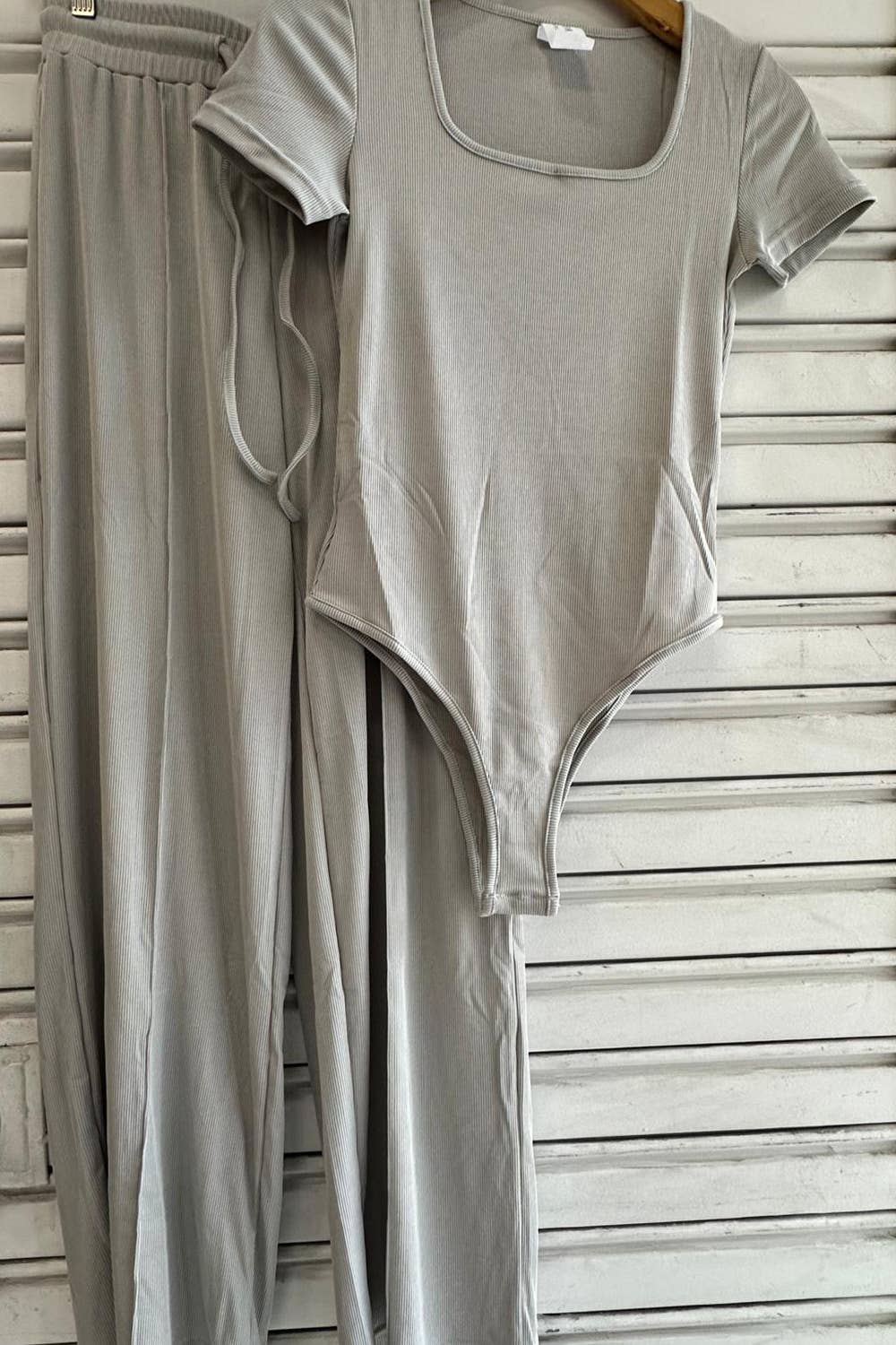 Slinky short sleeve body suit with flare pants fashion set: Mocha